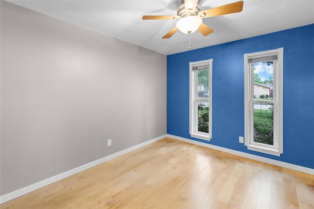 4019 Long Grove Drive, Taylor Lake Village, TX 77586