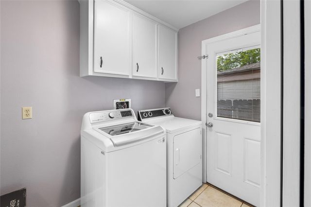 4019 Long Grove Drive, Taylor Lake Village, TX 77586