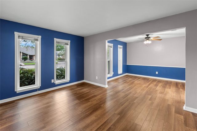 4019 Long Grove Drive, Taylor Lake Village, TX 77586