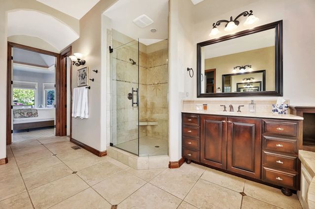 11 Crestway, Wellington, KS 67152