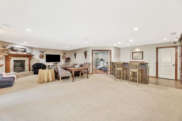 11 Crestway, Wellington, KS 67152