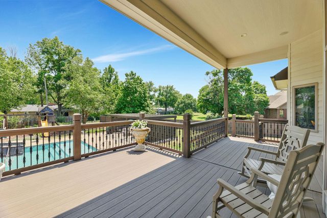 11 Crestway, Wellington, KS 67152