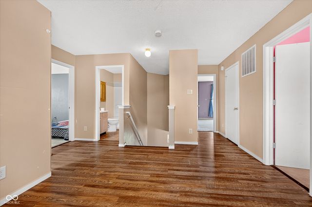 8422 Weathervane Court, Indianapolis, IN 46239