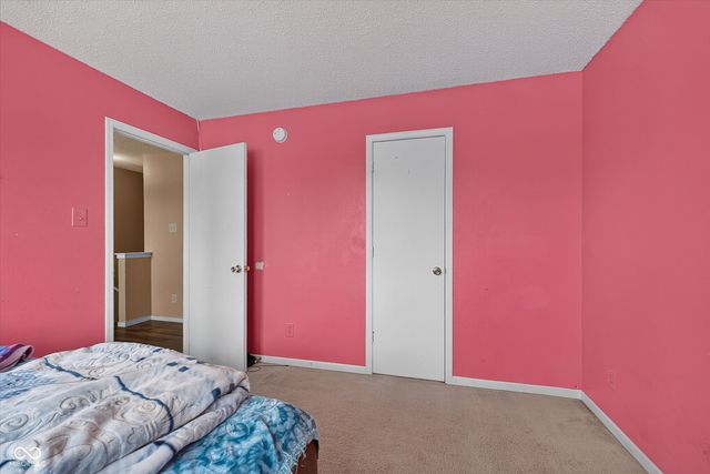 8422 Weathervane Court, Indianapolis, IN 46239
