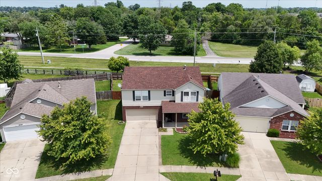 8422 Weathervane Court, Indianapolis, IN 46239