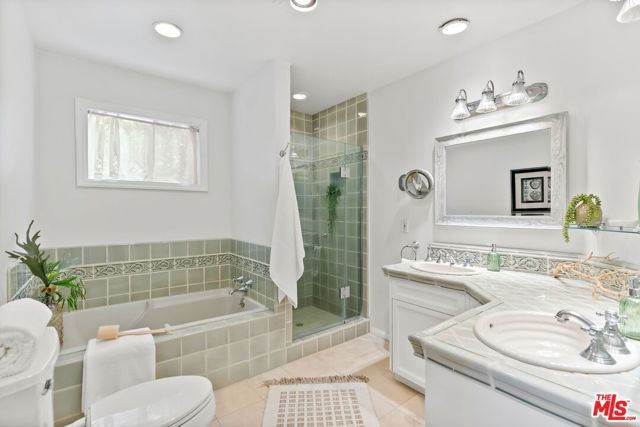 1401 Jonesboro Drive, Los Angeles, CA 90049
