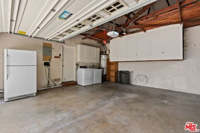 1401 Jonesboro Drive, Los Angeles, CA 90049