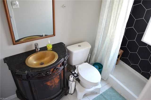 1300 Poquoson AVE, Poquoson, VA 23662