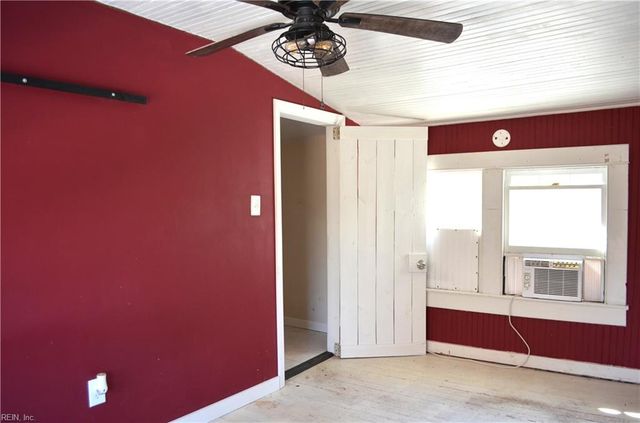 1300 Poquoson AVE, Poquoson, VA 23662