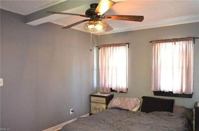 1300 Poquoson AVE, Poquoson, VA 23662