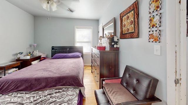 7804 Marshall Street, Merrillville, IN 46410