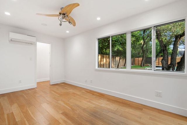 6905 Mesa DR, Austin, TX 78731