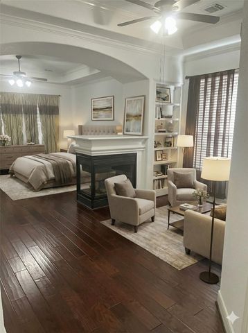 7606 Westmoreland Drive, Sugar Land, TX 77479