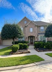7606 Westmoreland Drive, Sugar Land, TX 77479
