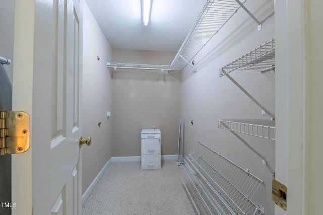 1211 Westview Lane 201, Raleigh, NC 27605