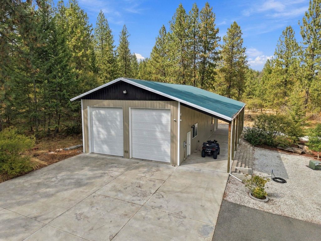 8322 W Cross Cut Rd, Deer Park, WA 99006 photo 3