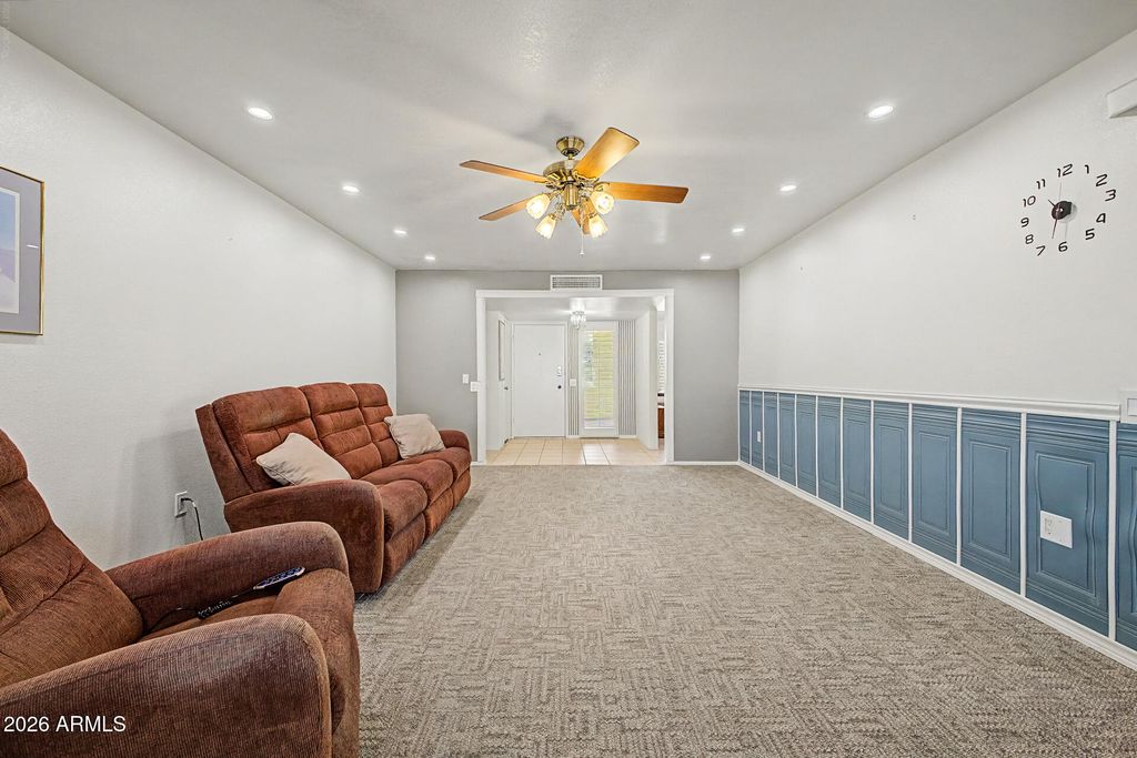 11426 N BLUE RIDGE Drive, Sun City, AZ 85351 — photo 5
