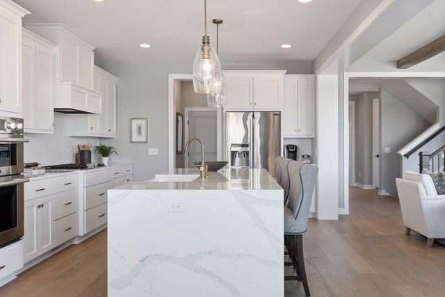 4690 Garland Lane N, Plymouth, MN 55446