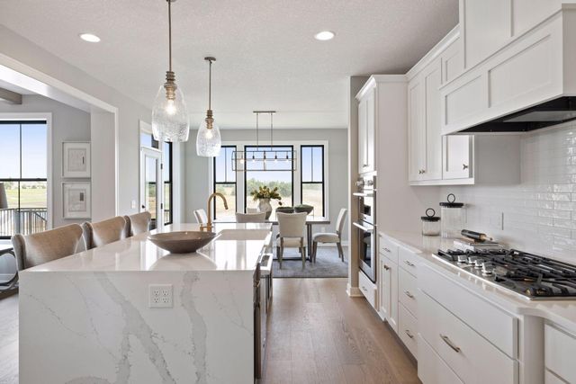 4690 Garland Lane N, Plymouth, MN 55446