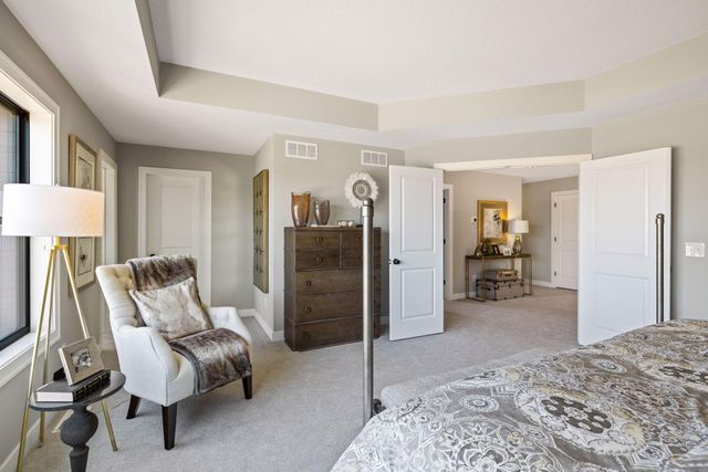 4690 Garland Lane N, Plymouth, MN 55446