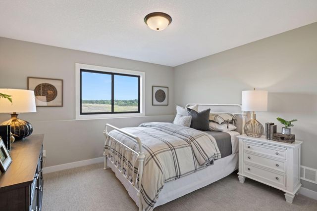 4690 Garland Lane N, Plymouth, MN 55446