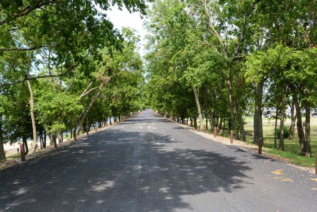 125 Pond Trail, Kemp, TX 75143
