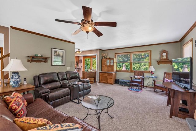 5836 Oakdale COURT, Grafton, WI 53024