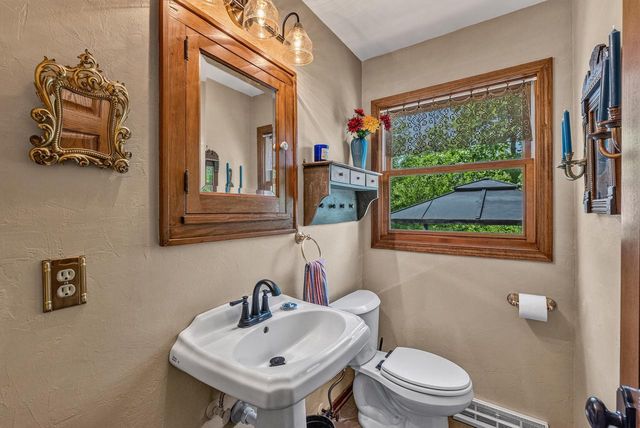 5836 Oakdale COURT, Grafton, WI 53024