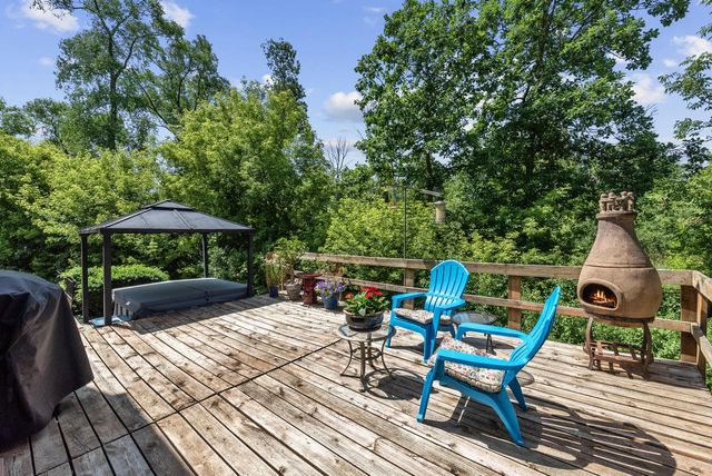 5836 Oakdale COURT, Grafton, WI 53024