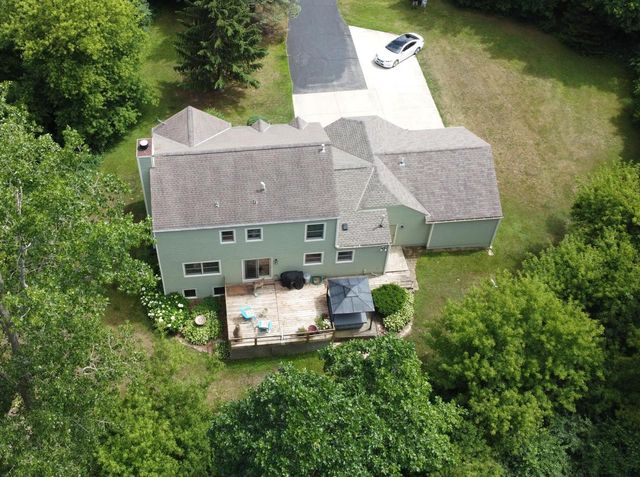 5836 Oakdale COURT, Grafton, WI 53024
