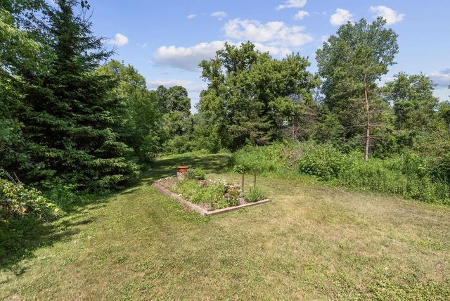 5836 Oakdale COURT, Grafton, WI 53024