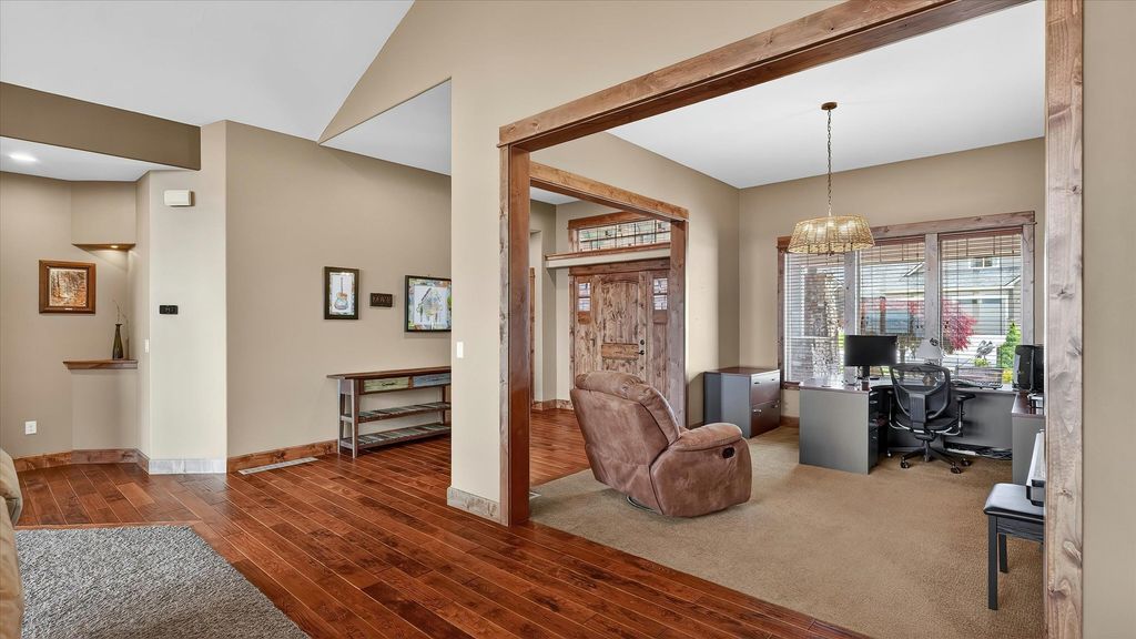 9203 N Scarlet Sky Dr, Spokane, WA 99208 photo 4