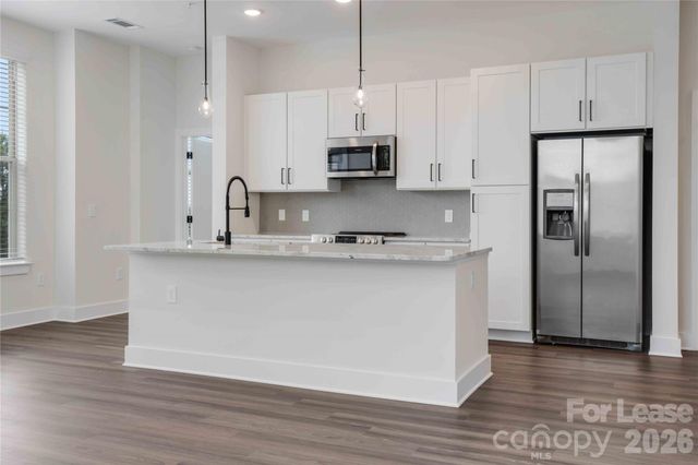 11936 N Community House Road B3, Charlotte, NC 28277