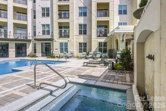 11936 N Community House Road B3, Charlotte, NC 28277