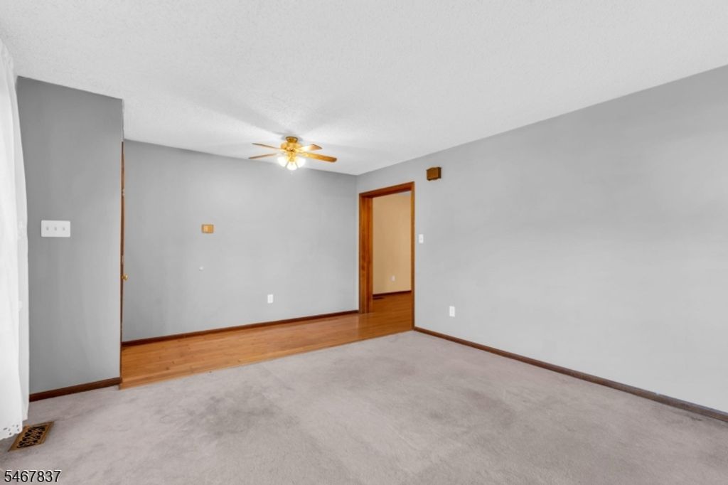 94 Heritage Lane 94, Hamburg Boro, NJ 07419 — photo 4