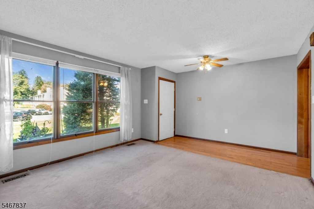 94 Heritage Lane 94, Hamburg Boro, NJ 07419 — photo 5