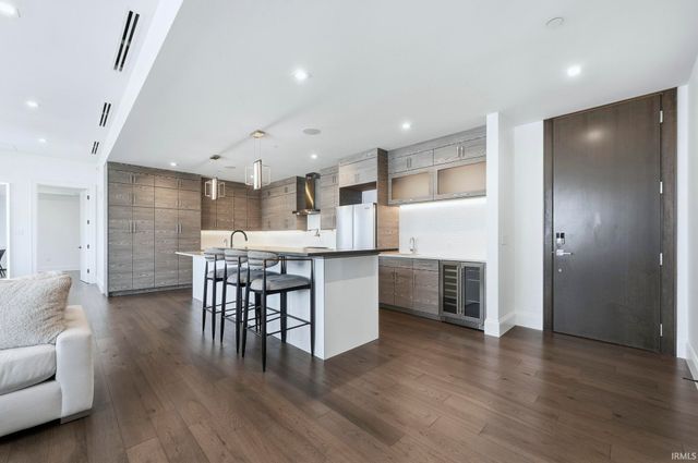 202 W Berry St Ste 730, Fort Wayne, IN 46802