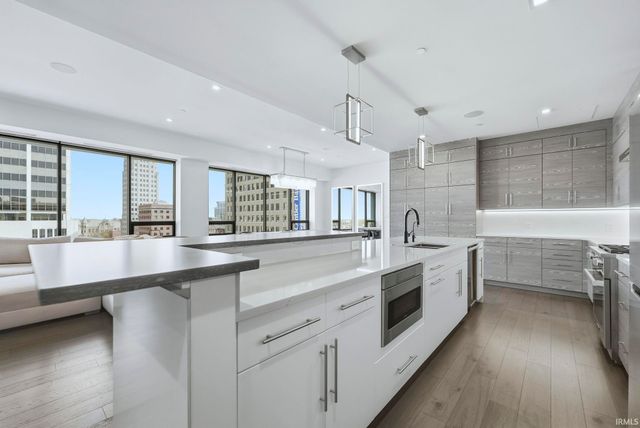 202 W Berry St Ste 730, Fort Wayne, IN 46802