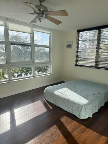 2681 S Course Dr 406, Pompano Beach, FL 33069