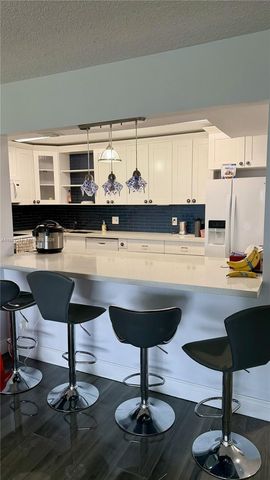 2681 S Course Dr 406, Pompano Beach, FL 33069