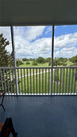 2681 S Course Dr 406, Pompano Beach, FL 33069