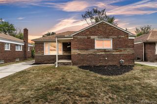 22020 Sussex Street, Oak Park, MI 48237