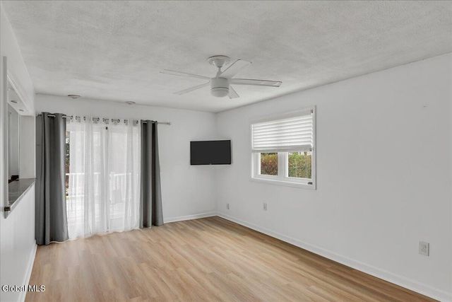 33 Rockefeller Boulevard, East Greenbush, NY 12144