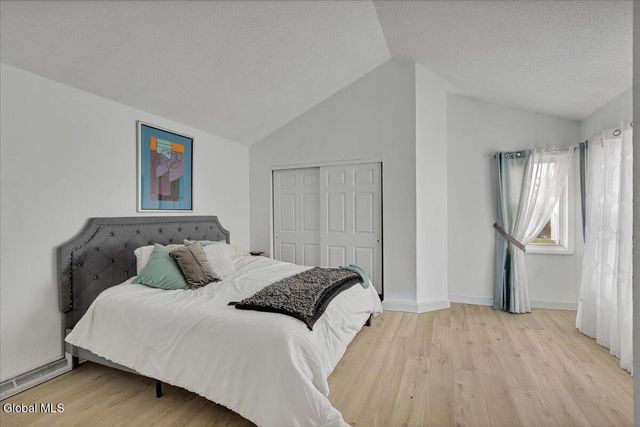 33 Rockefeller Boulevard, East Greenbush, NY 12144