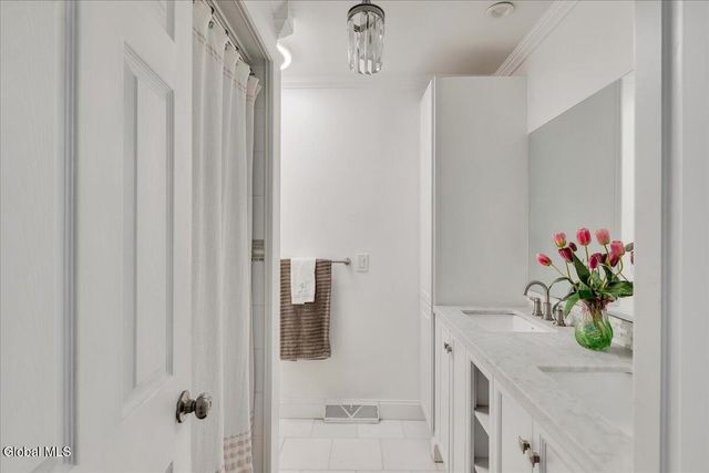 33 Rockefeller Boulevard, East Greenbush, NY 12144