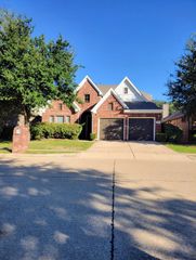 4308 Lee Hutson Drive, Sachse, TX 75048