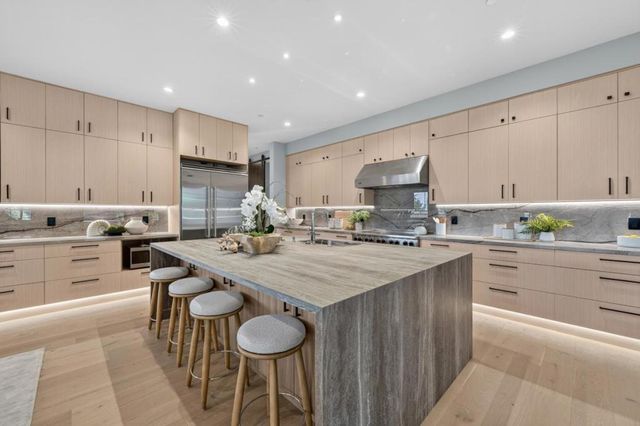 103 Sporleder Court, Los Gatos, CA 95032