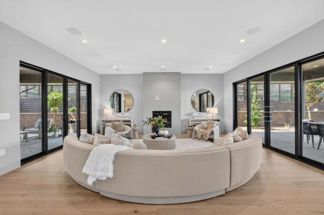 103 Sporleder Court, Los Gatos, CA 95032
