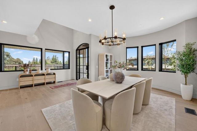 103 Sporleder Court, Los Gatos, CA 95032