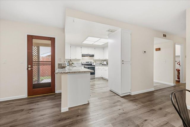 1117 Ravine View Dr, Roseville, CA 95661